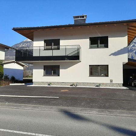 Appartement Apart Alexandra à Strass im Zillertal Extérieur photo